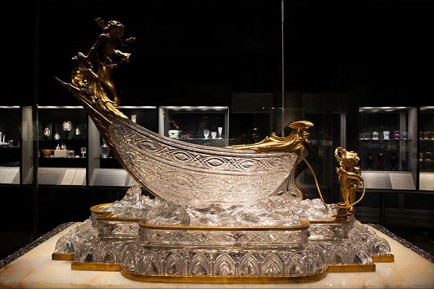 CMOG Glass Ship